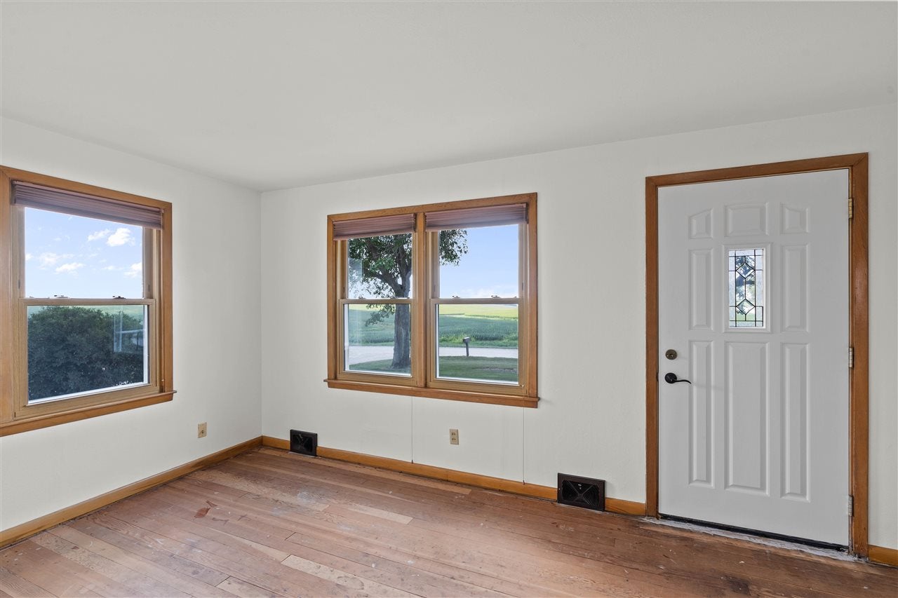 2110 285th Street Washington, IA 52353 - Photo 18 of 64 Gallery Image 18