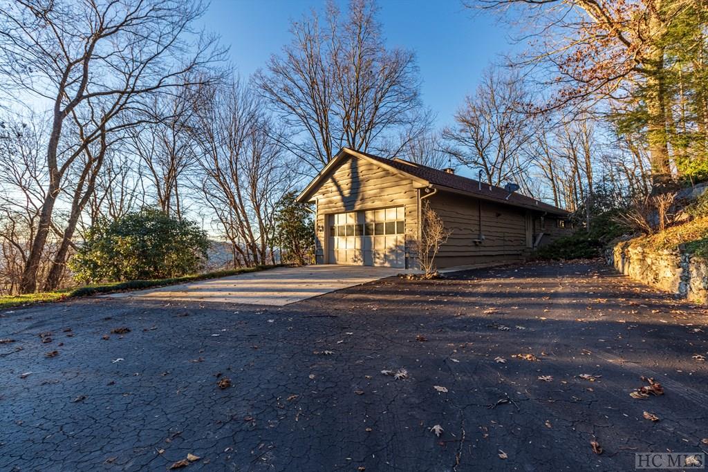 511 Panther Mountain Road Highlands, NC 28741 - Photo 3 of 17 Gallery Image 3