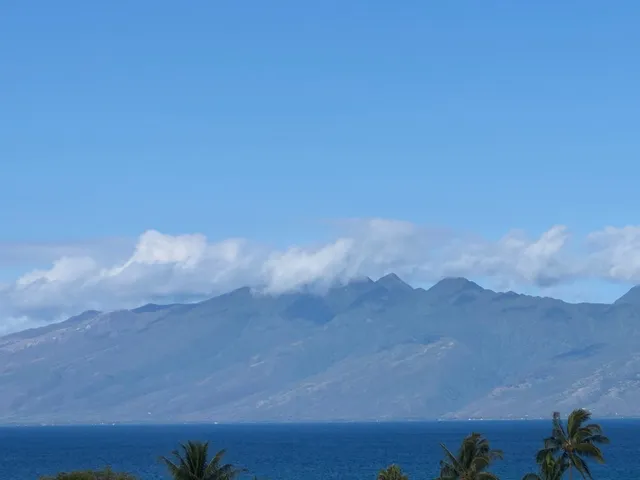 $2,125,000 | 302 Kahana Ridge Drive, Lahaina, HI 96761