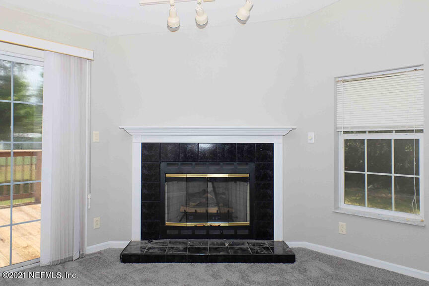 104 North Janet Road Crescent City, FL 32112 - Photo 12 of 37 Wood Burning Fireplace