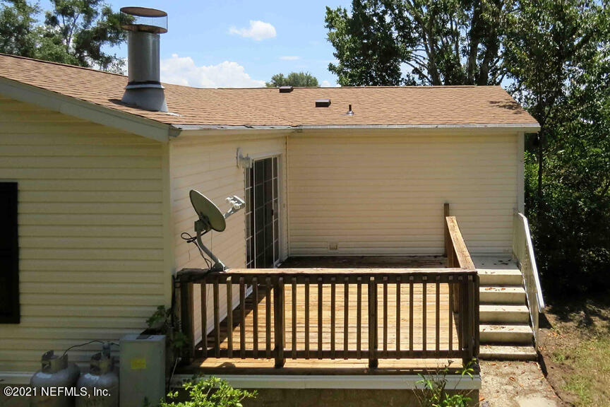 104 North Janet Road Crescent City, FL 32112 - Photo 32 of 37 032