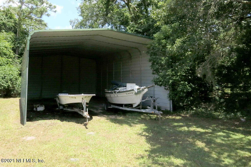 104 North Janet Road Crescent City, FL 32112 - Photo 35 of 37 Carport