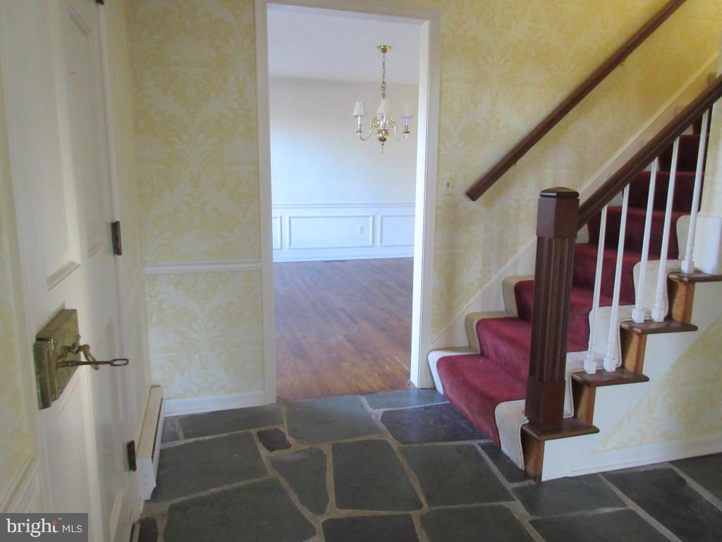40 Laurel Ridge Road Hershey, PA 17033 - Photo 5 of 27