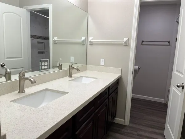 $2,750 | 304 South Shadowbend Drive, Friendswood, TX 77546