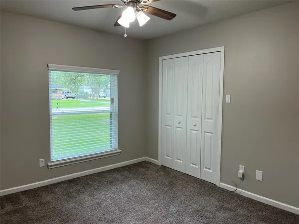 $2,750 | 304 South Shadowbend Drive, Friendswood, TX 77546