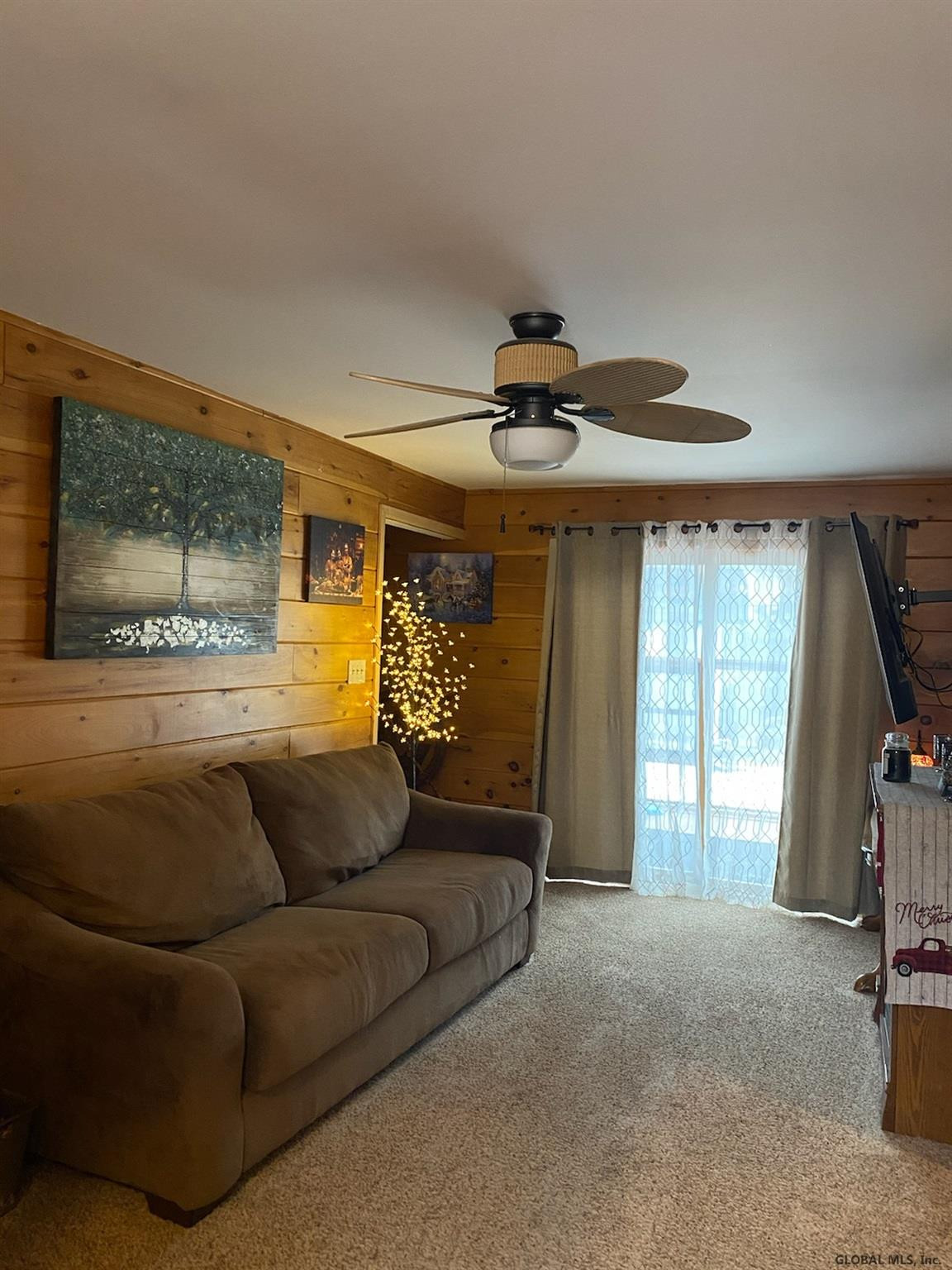 1 Crestone Road Colonie, NY 12205 - Photo 2 of 18 Photo 2