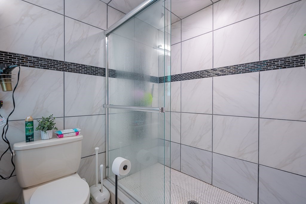 57 Breakneck Road Sturbridge, MA 01566 - Photo 22 of 37