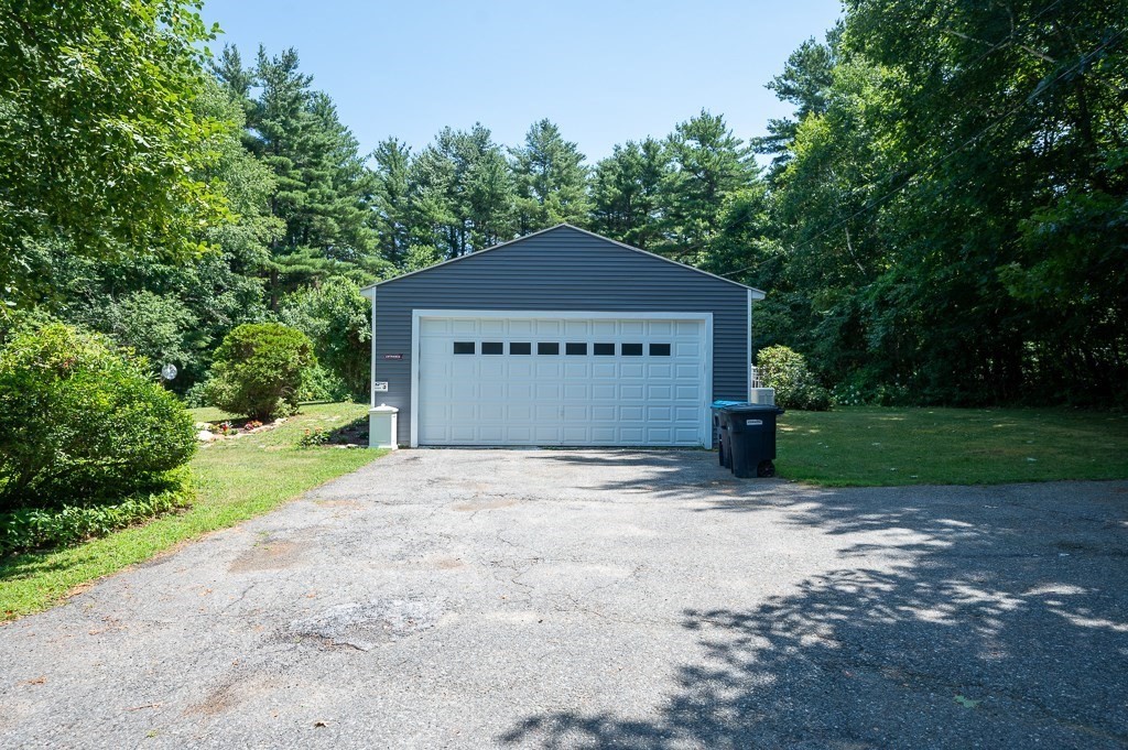 57 Breakneck Road Sturbridge, MA 01566 - Photo 36 of 37