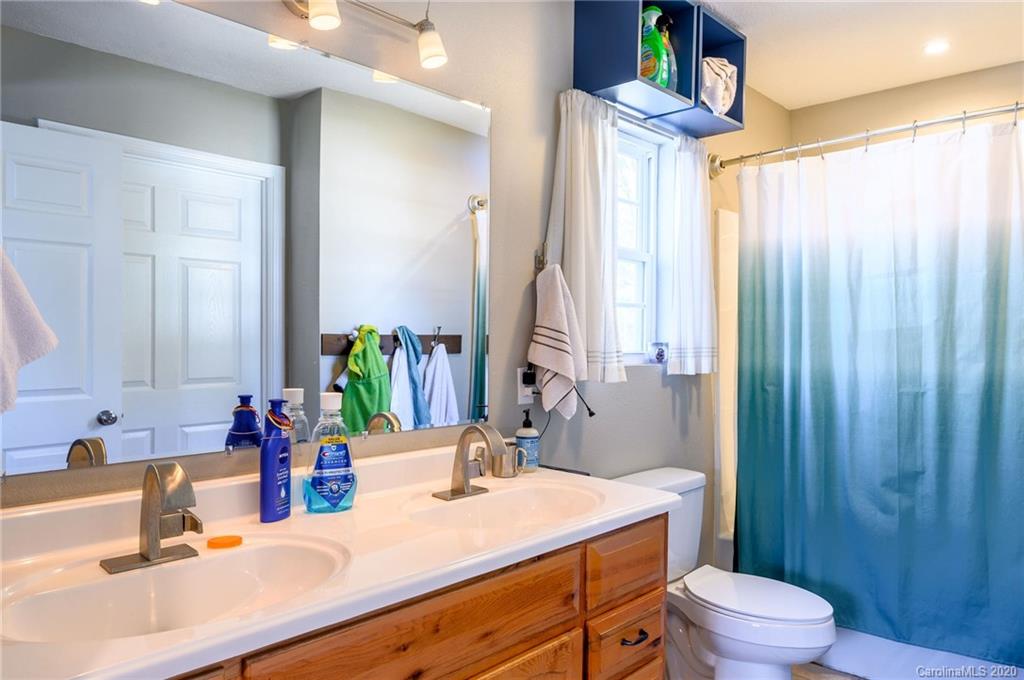 39 Star Ridge Road Canton, NC 28716 - Photo 12 of 15