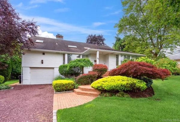 $1,650,000 | 58 Birchwood Park Drive, Jericho, NY 11753