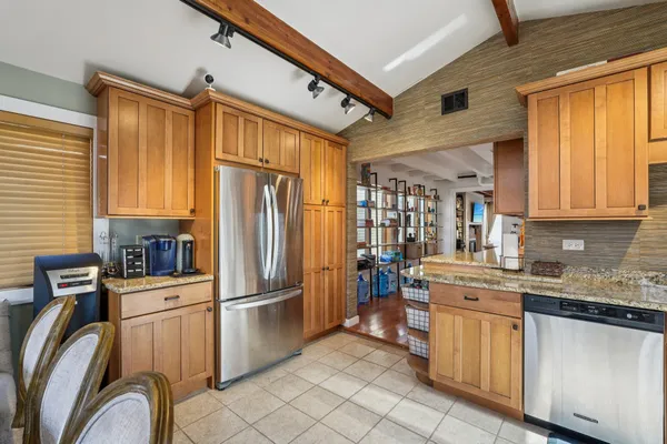 $1,525,000 | N1577 Shore Haven Drive, Linn, WI 53125