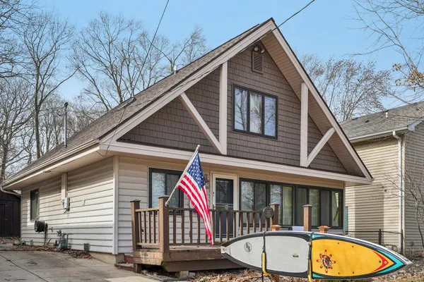 $1,525,000 | N1577 Shore Haven Drive, Linn, WI 53125