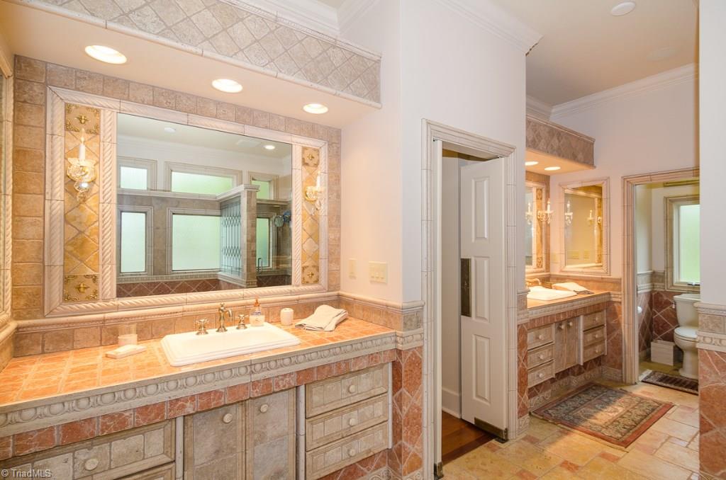 1587 Waterford Pointe Road Lexington, NC 27292 - Photo 21 of 29 Gallery Image 21