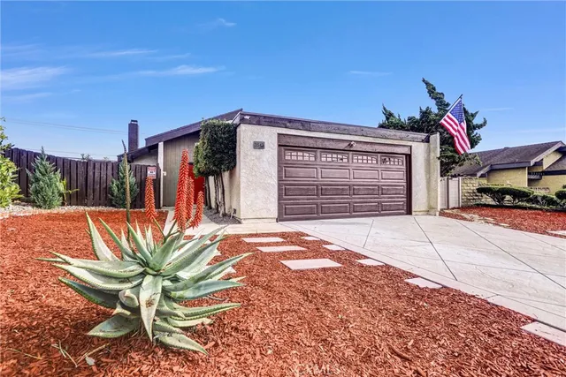 $874,990 | 3543 Spanish Gate Drive, Newbury Park, CA 91320