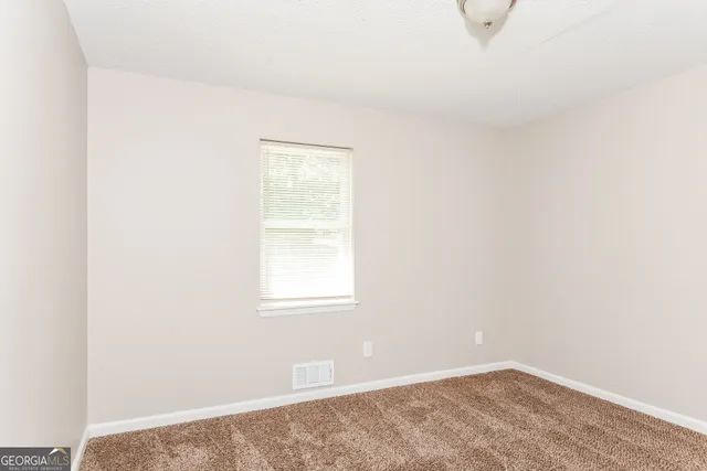 $1,660 | 520 Valley Creek Road Southwest, Mableton, GA 30126