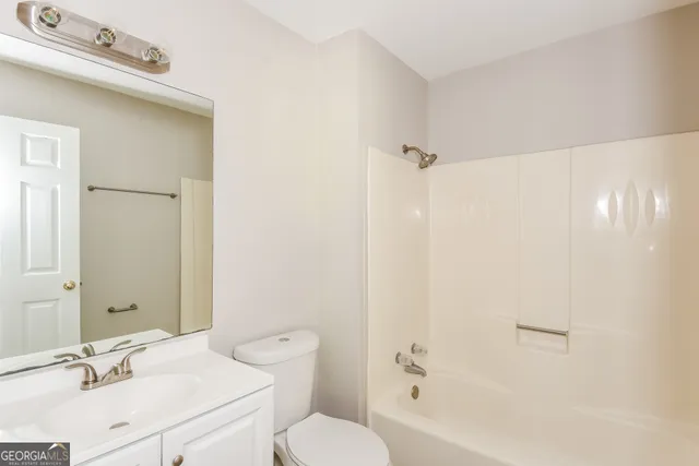 $1,660 | 520 Valley Creek Road Southwest, Mableton, GA 30126