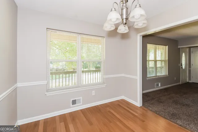 $1,660 | 520 Valley Creek Road Southwest, Mableton, GA 30126