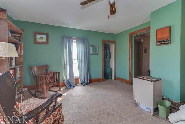 21213 Litwiller Road Delavan, IL 61734 - Photo 11 of 27 a view of a livingroom with furniture and windows