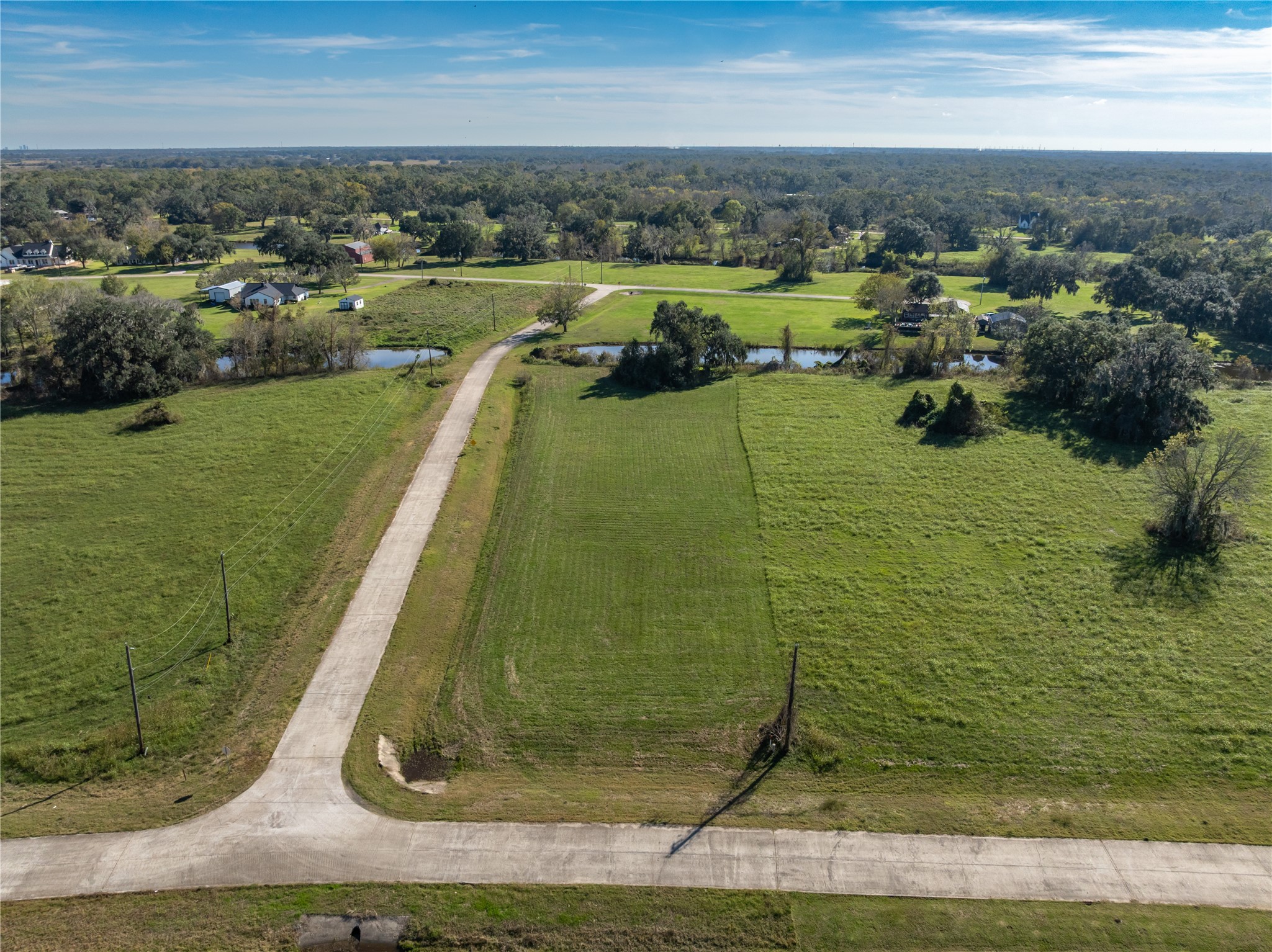1507 Frontier Trail Angleton, TX 77515 - Photo 15 of 22 a view of a lake