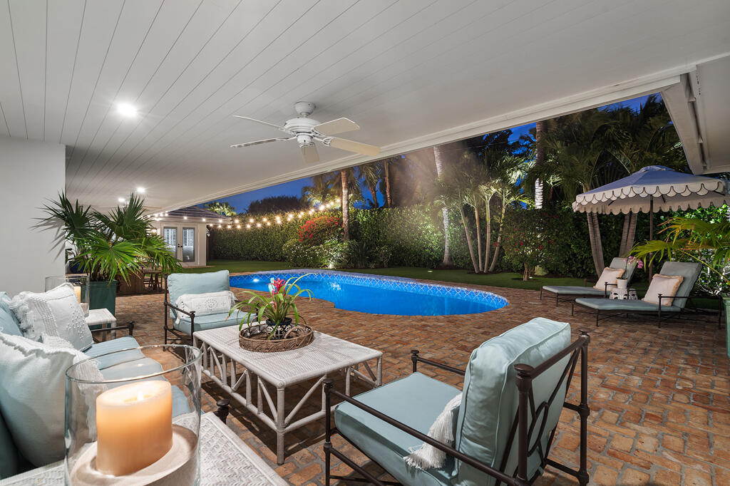 999 Elderberry Way Boca Raton, FL 33486 - Photo 13 of 65 Twilight Covered Patio