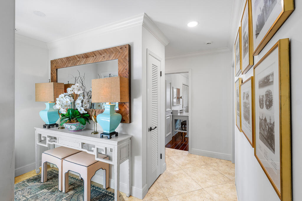 999 Elderberry Way Boca Raton, FL 33486 - Photo 17 of 65 Front Entrance Foyer