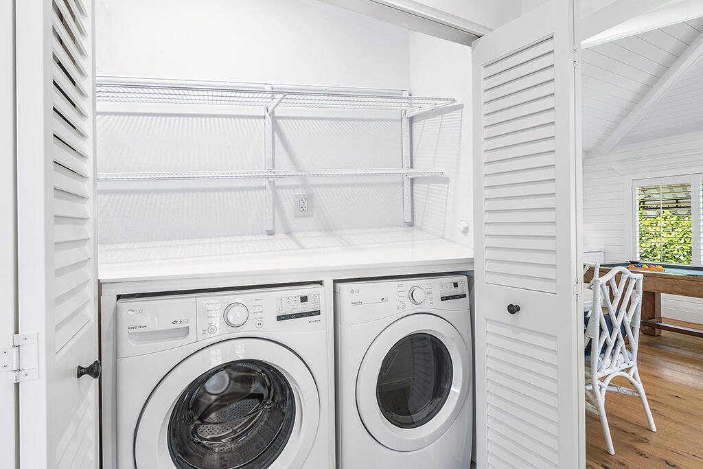 999 Elderberry Way Boca Raton, FL 33486 - Photo 36 of 65 Guest House Laundry Area
