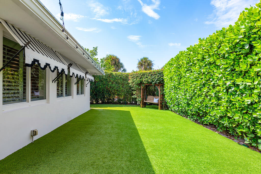 999 Elderberry Way Boca Raton, FL 33486 - Photo 39 of 65 Private Backyard w/ Swing Area