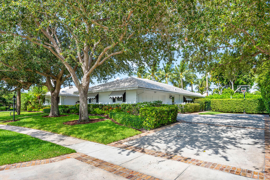 999 Elderberry Way Boca Raton, FL 33486 - Photo 58 of 65 Extra Wide & Long Driveway