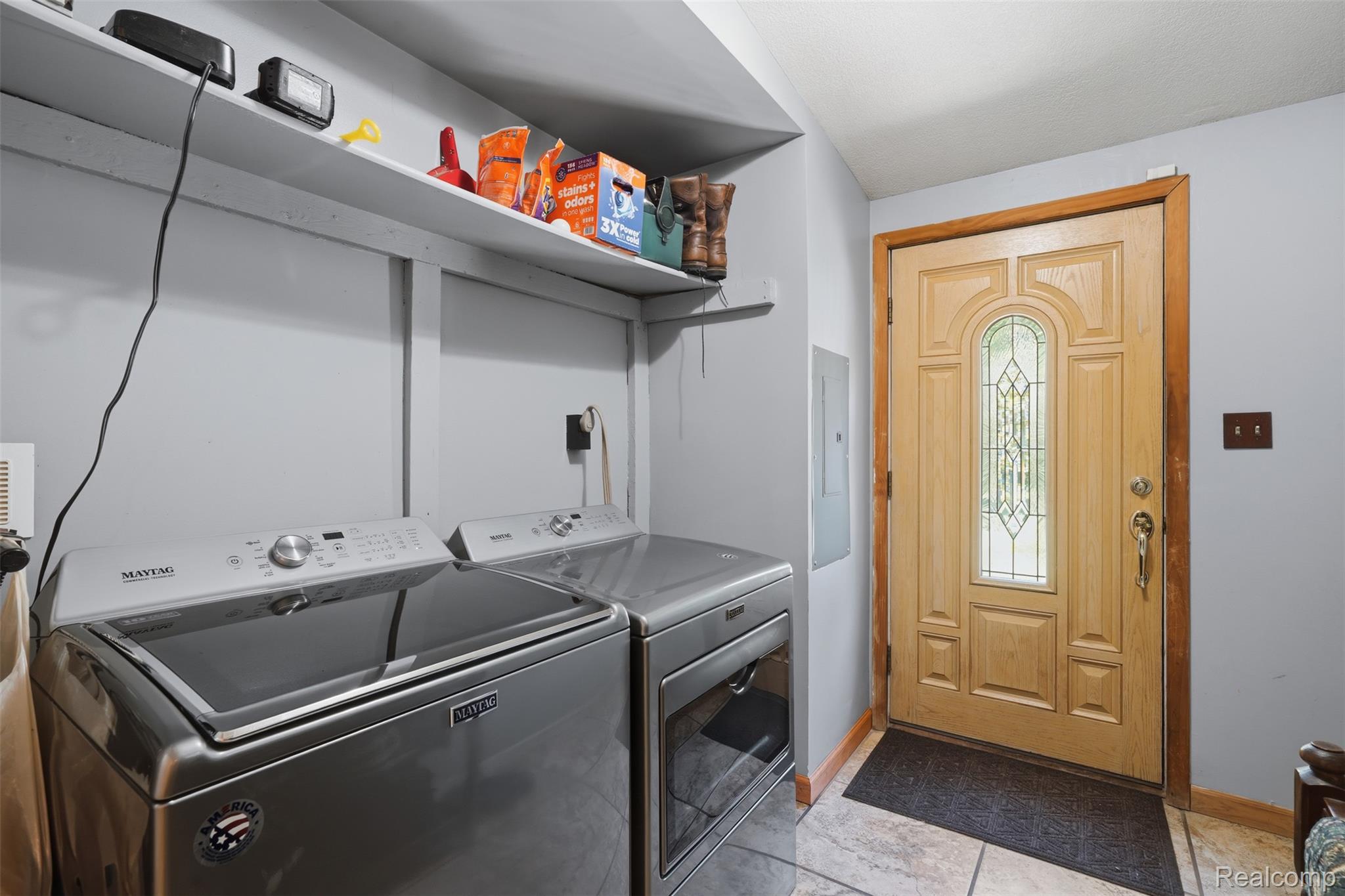 3167 Roods Lake Road Lapeer, MI 48446 - Photo 14 of 38 1st floor Laundry room.