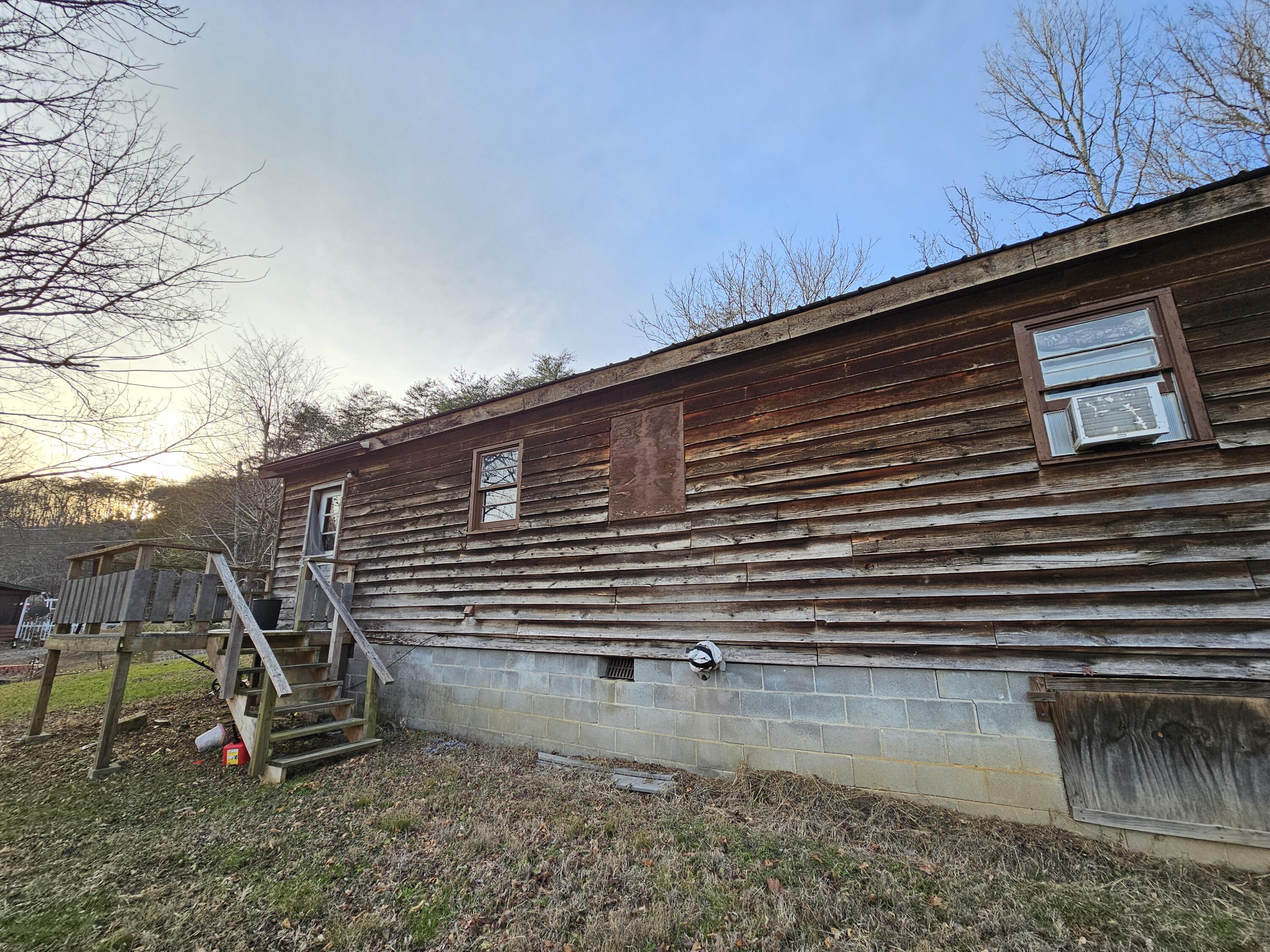 311 Back Valley Road Trenton, GA 30752 - Photo 11 of 12 20240122_171409