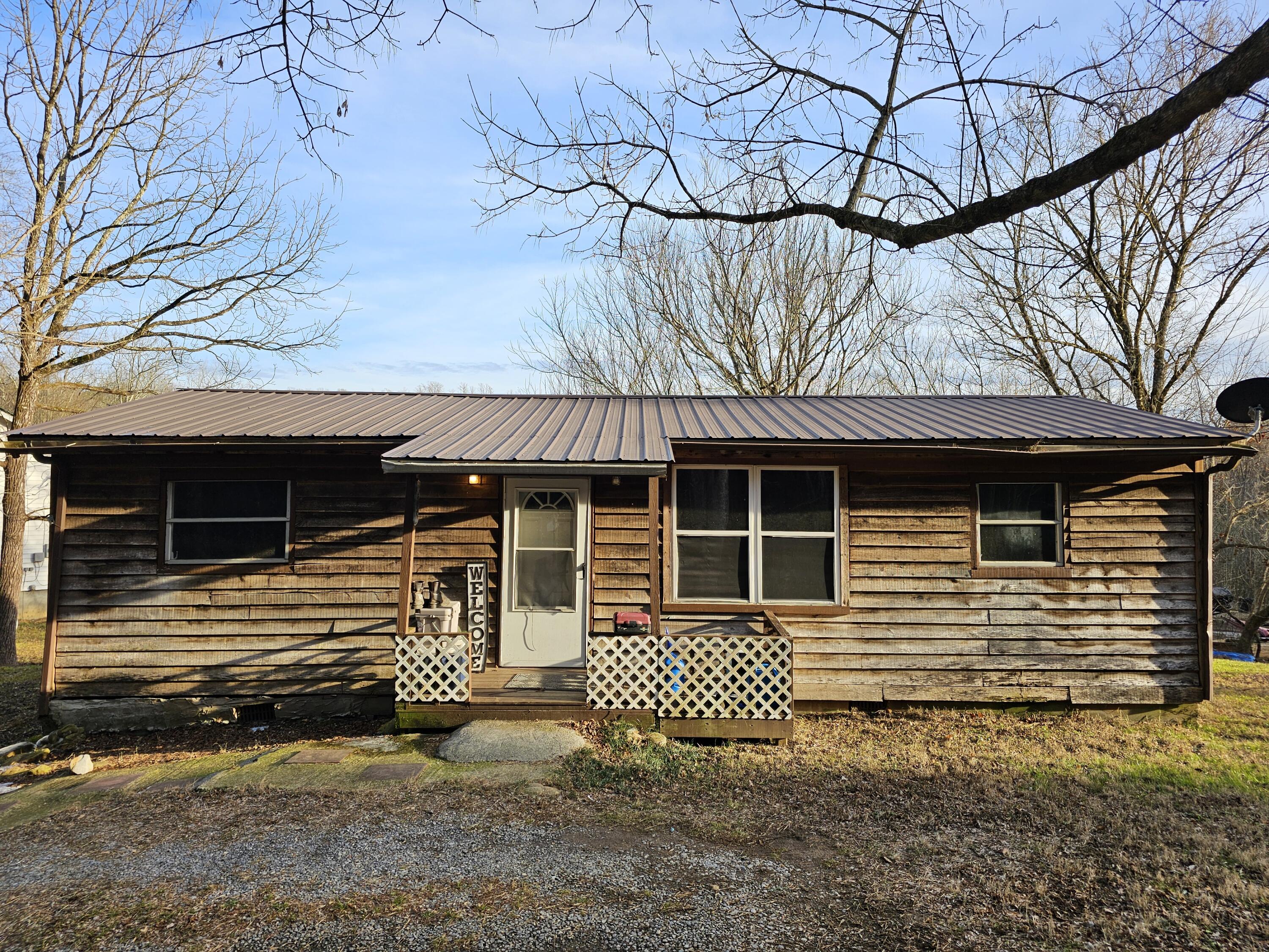 311 Back Valley Road Trenton, GA 30752 - Photo 2 of 12 20240122_163926