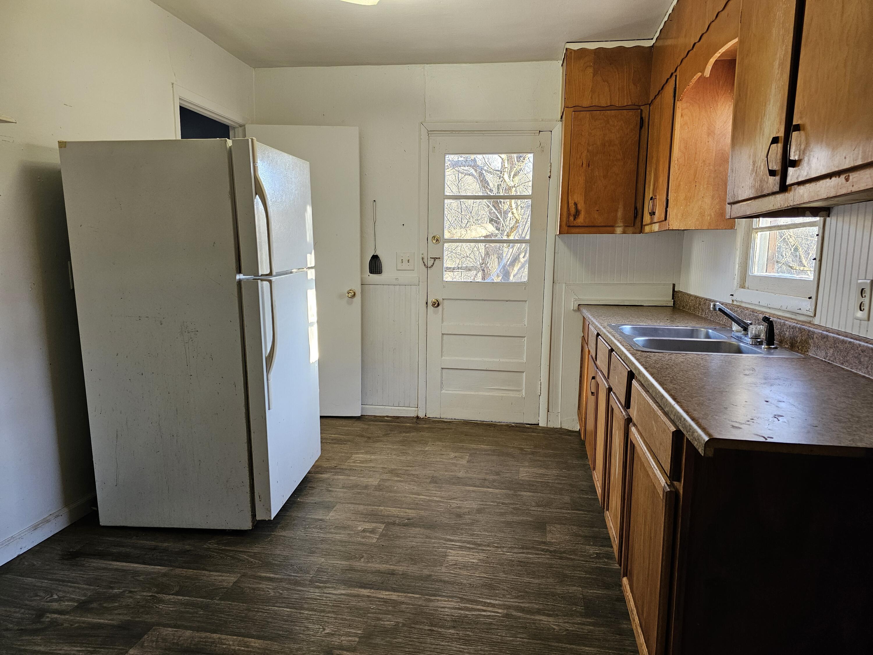 311 Back Valley Road Trenton, GA 30752 - Photo 7 of 12 20240131_165310
