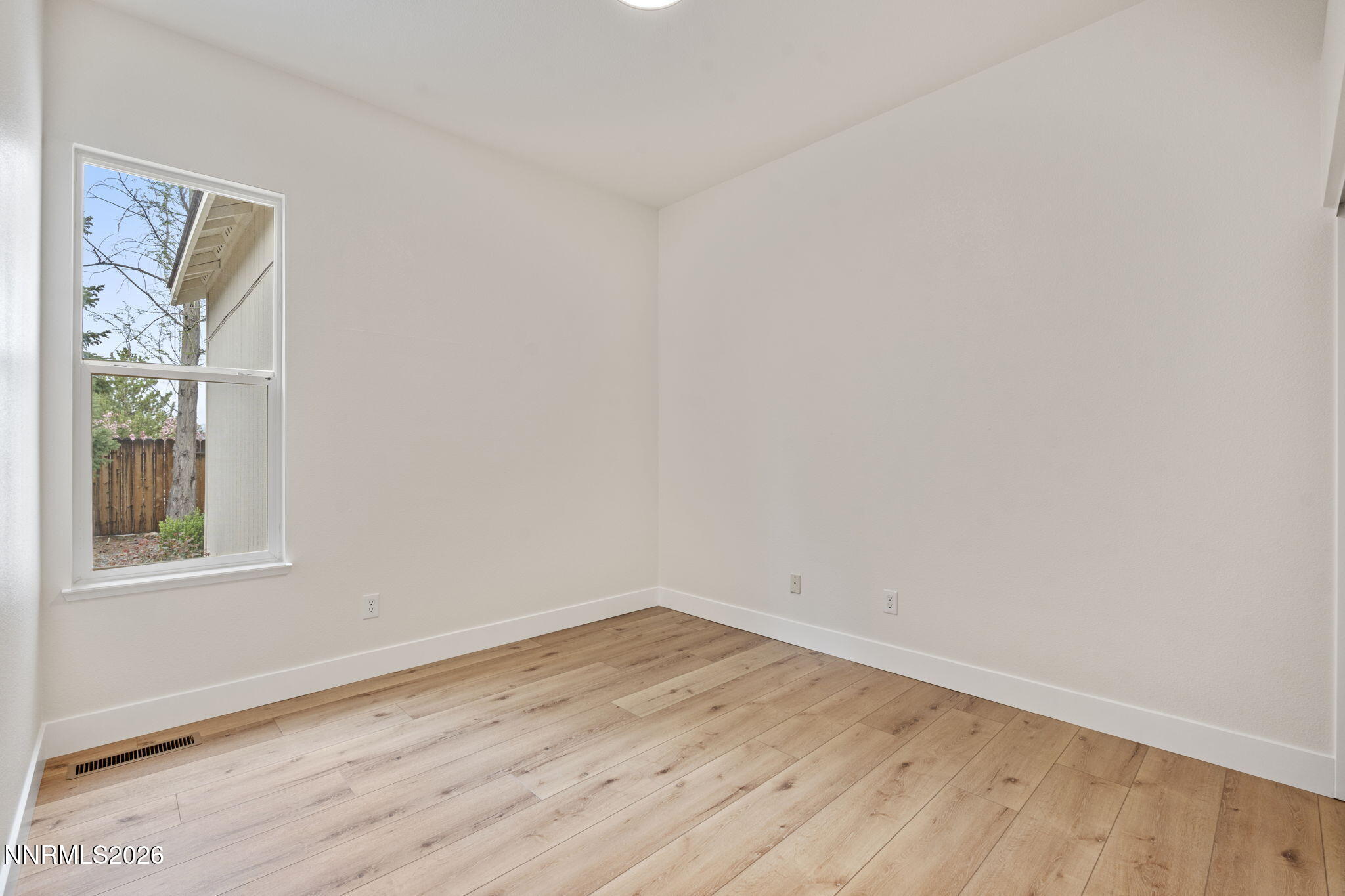 856 Francesca Way Sparks, NV 89436 - Photo 25 of 40 Bedroom 2