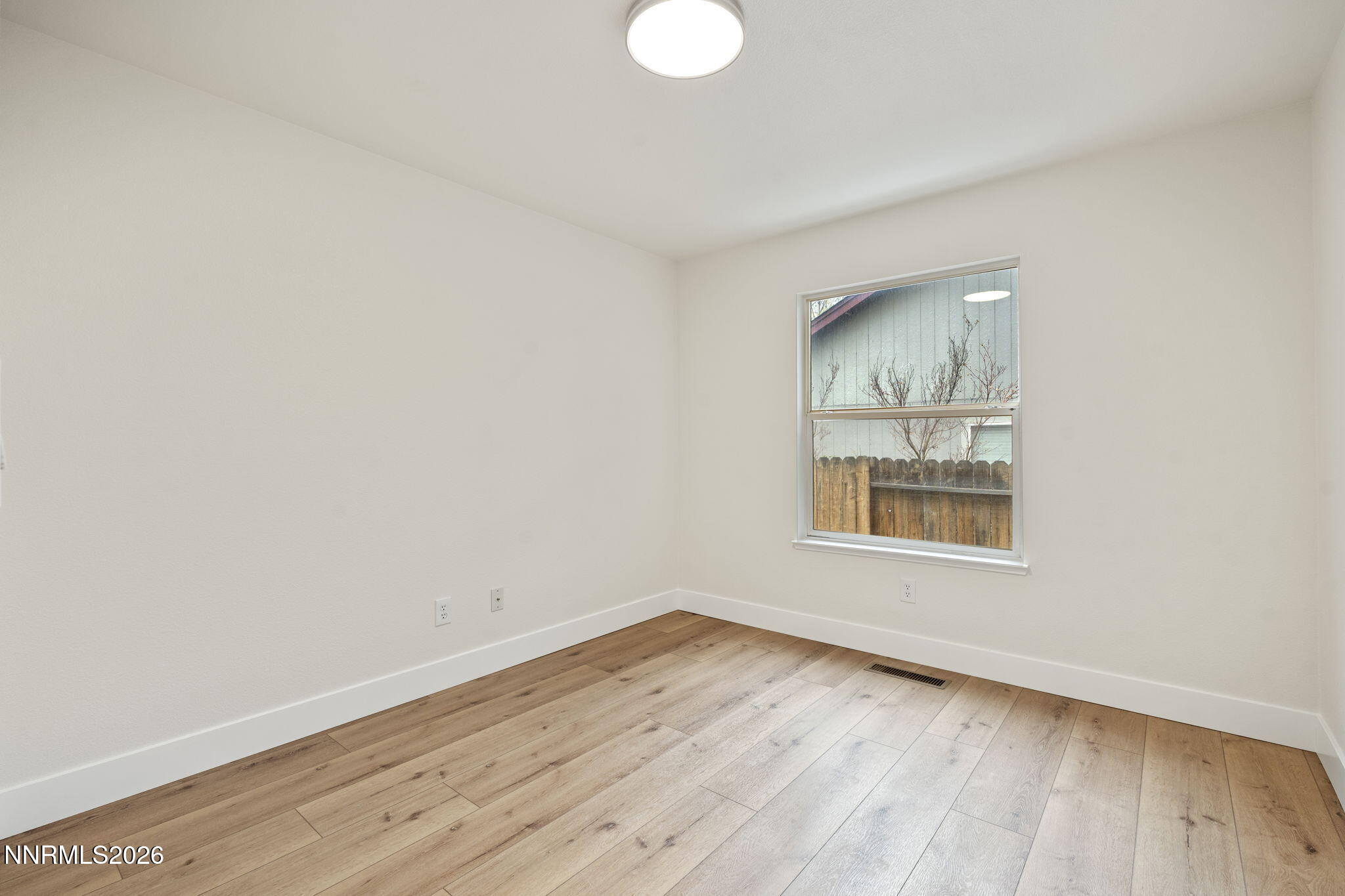 856 Francesca Way Sparks, NV 89436 - Photo 26 of 40 Bedroom 3