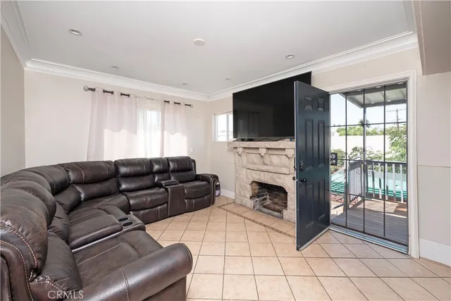 $924,900 | 1316 South Grand Avenue, San Pedro, CA 90731