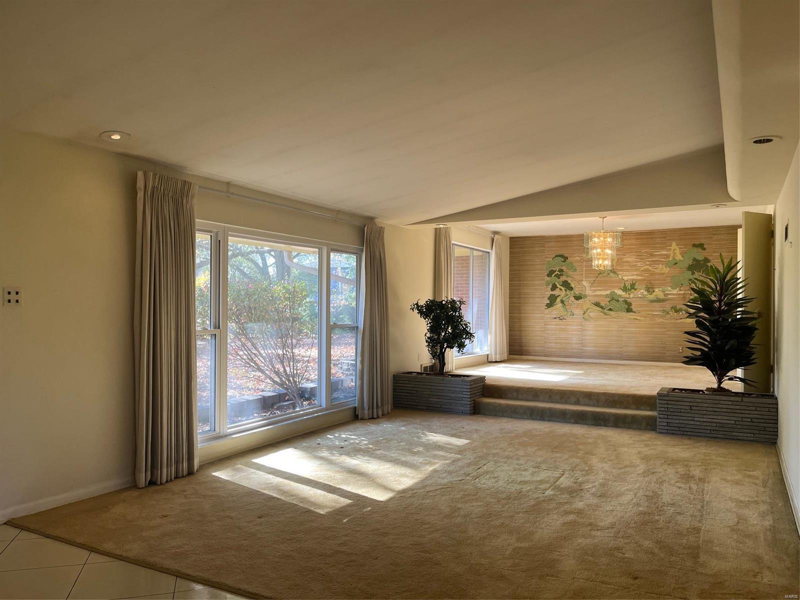 11627 Fallbrook Drive St. Louis, MO 63131 - Photo 16 of 88