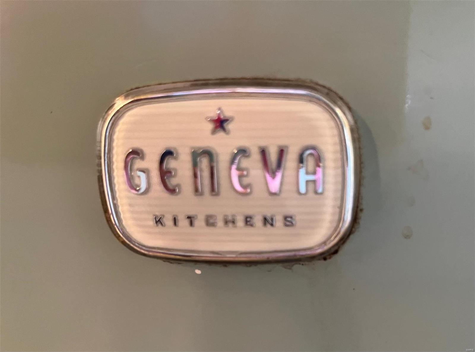 11627 Fallbrook Drive St. Louis, MO 63131 - Photo 30 of 88