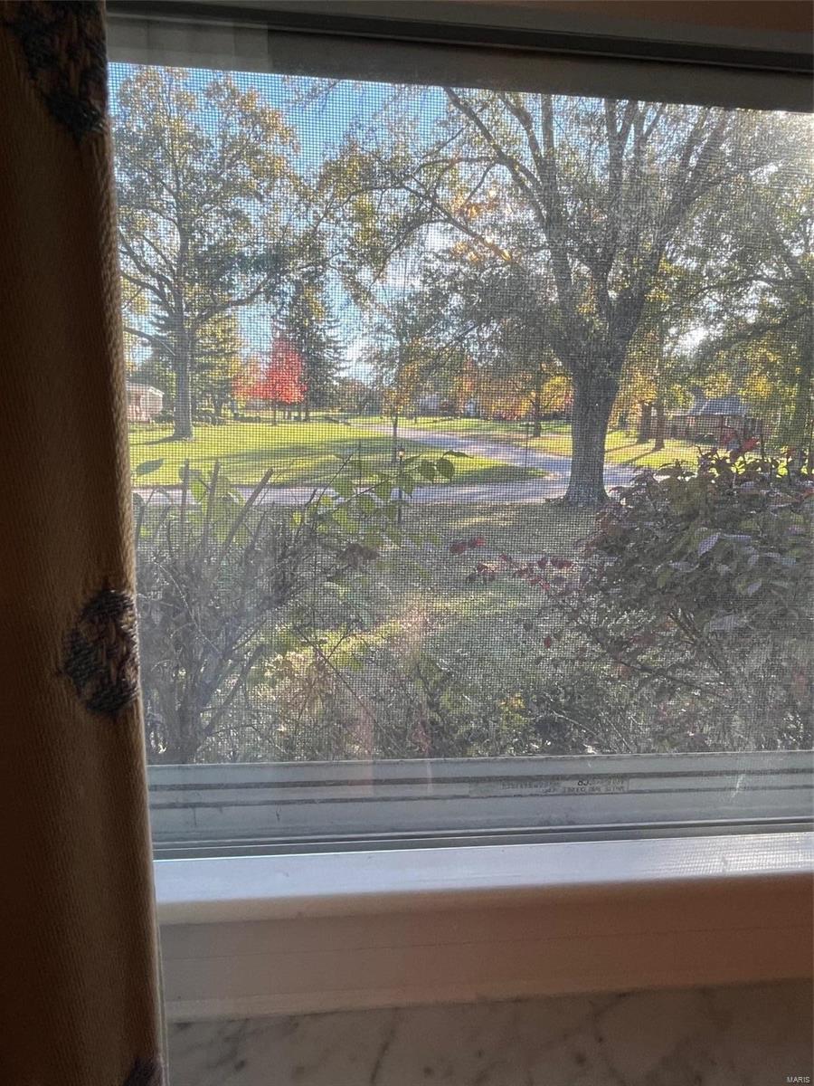 11627 Fallbrook Drive St. Louis, MO 63131 - Photo 48 of 88