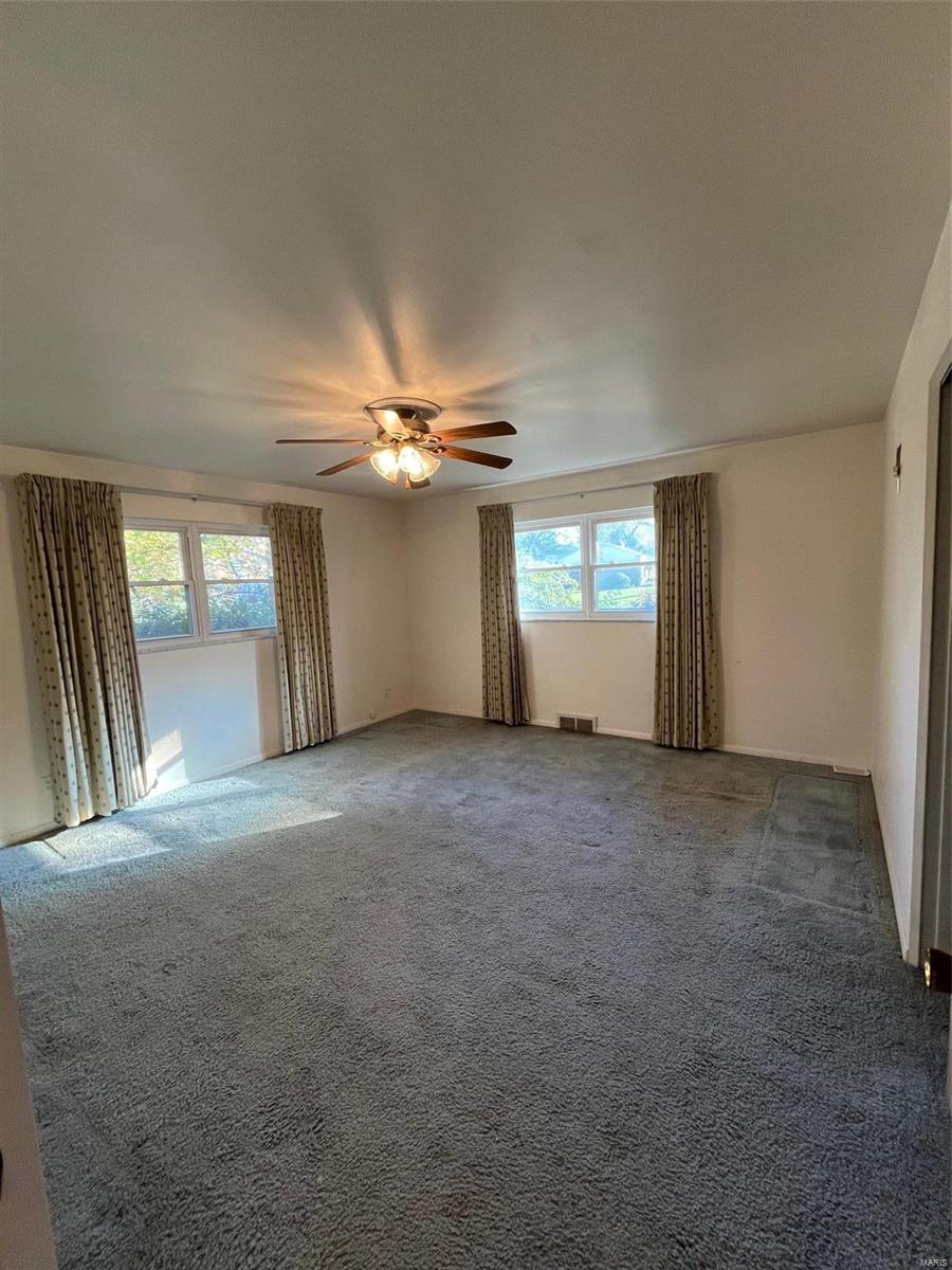 11627 Fallbrook Drive St. Louis, MO 63131 - Photo 49 of 88