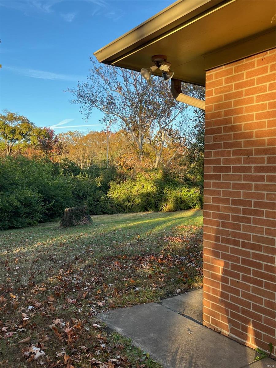 11627 Fallbrook Drive St. Louis, MO 63131 - Photo 73 of 88
