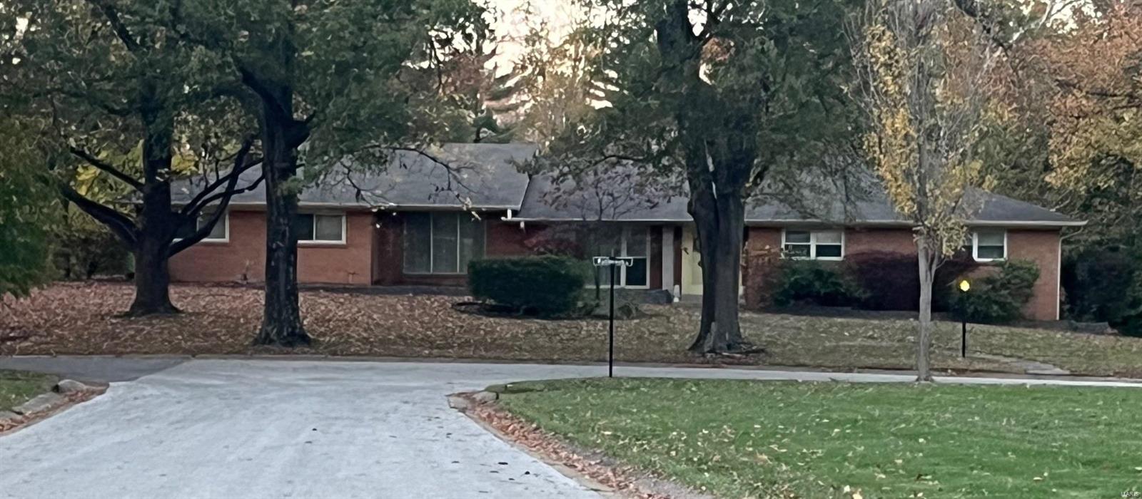 11627 Fallbrook Drive St. Louis, MO 63131 - Photo 8 of 88