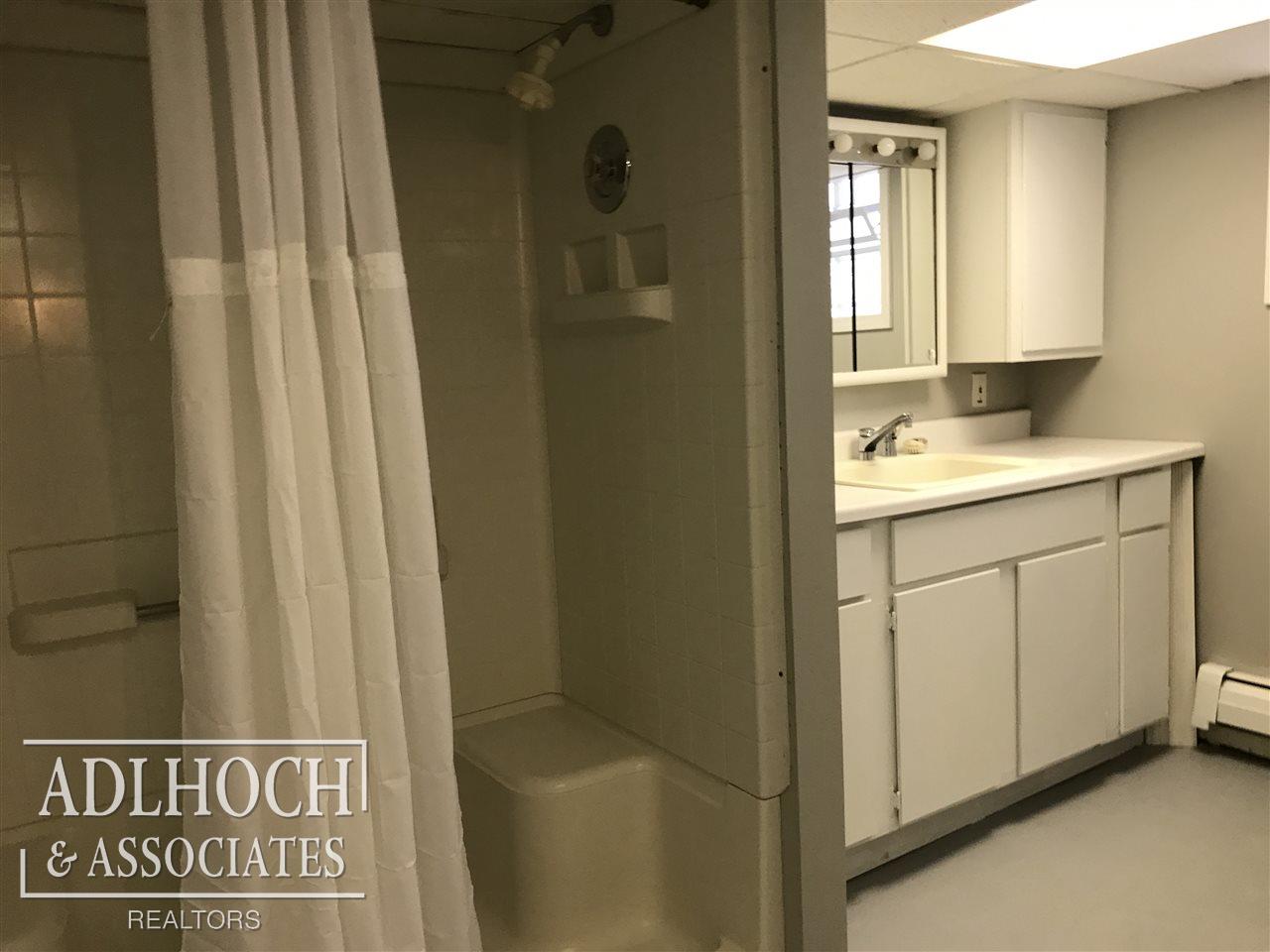 112 Muir Road Grosse Pointe, MI 48236 - Photo 21 of 30 31368155-20.JPG