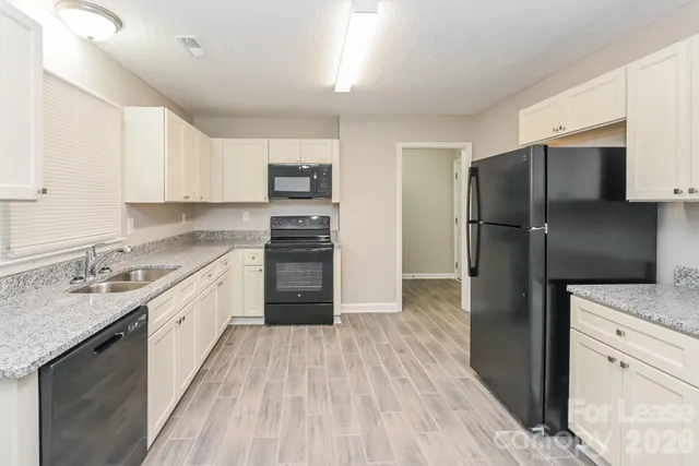 $1,905 | 9409 Dogwood Ridge Drive, Mint Hill, NC 28227