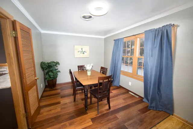 $525,000 | 2261 West Kenboern Drive, Glendale, WI 53209