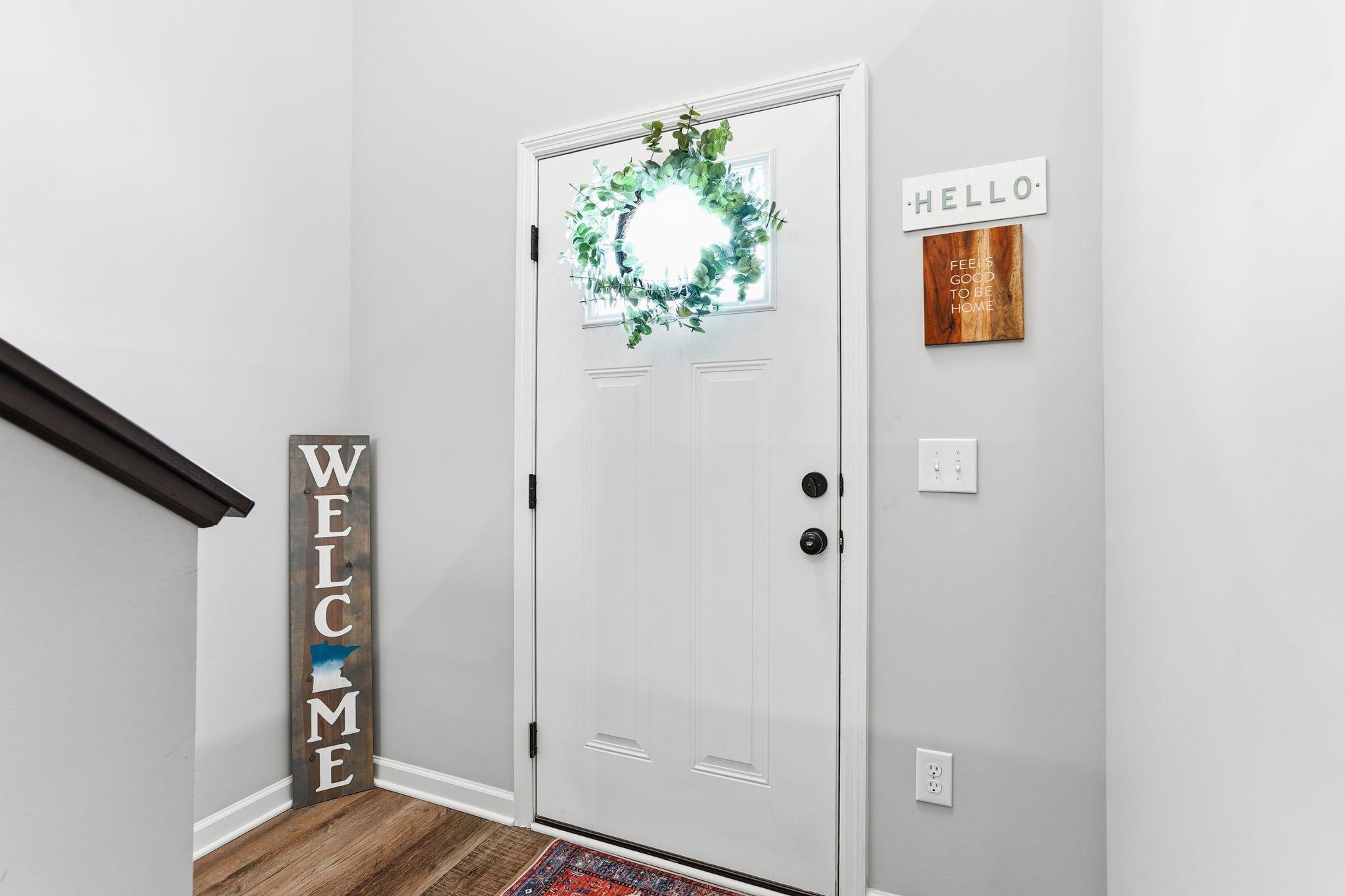 2210 Gateway Curve St. Paul, MN 55109 - Photo 2 of 36