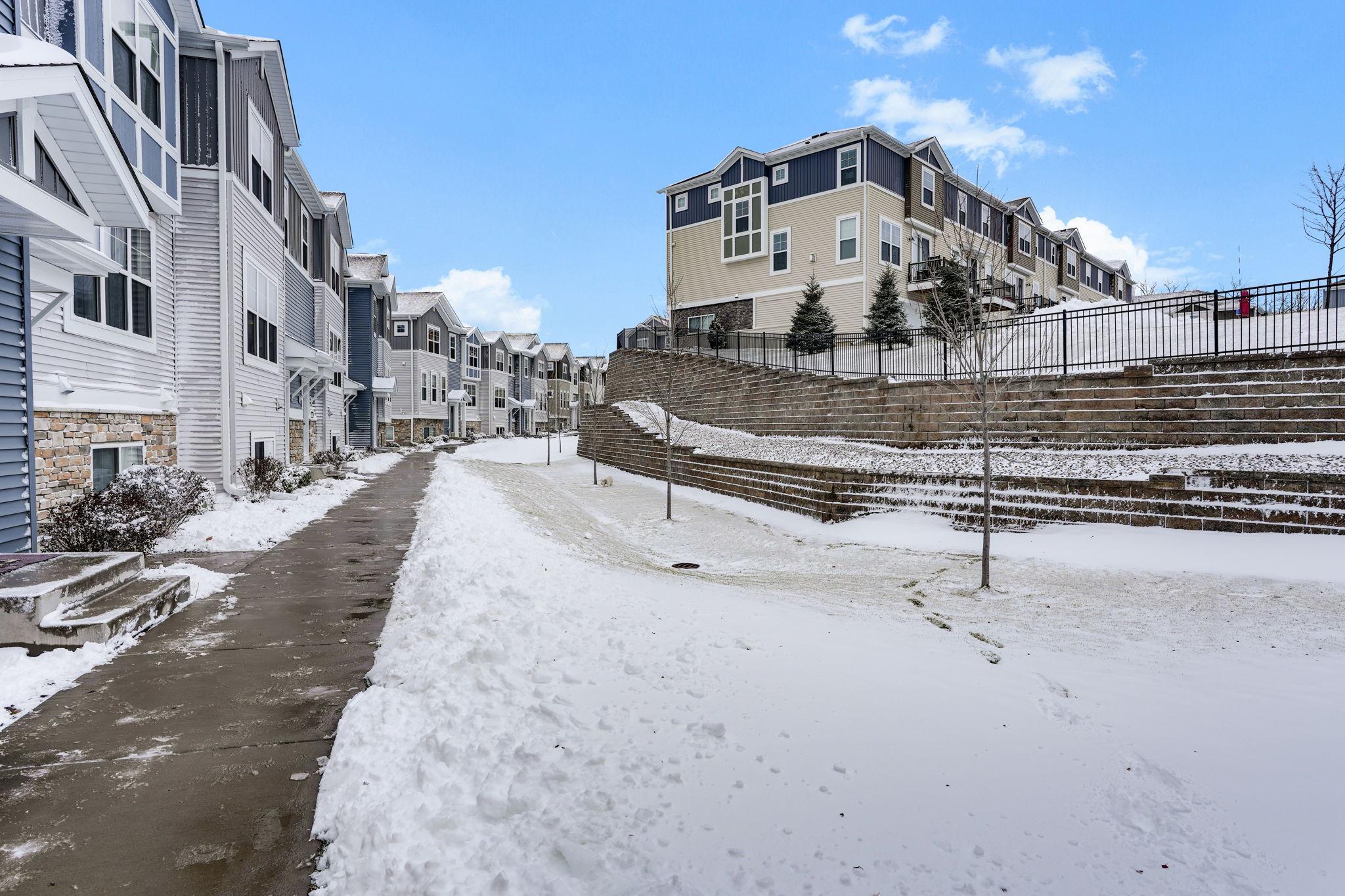 2210 Gateway Curve St. Paul, MN 55109 - Photo 32 of 36