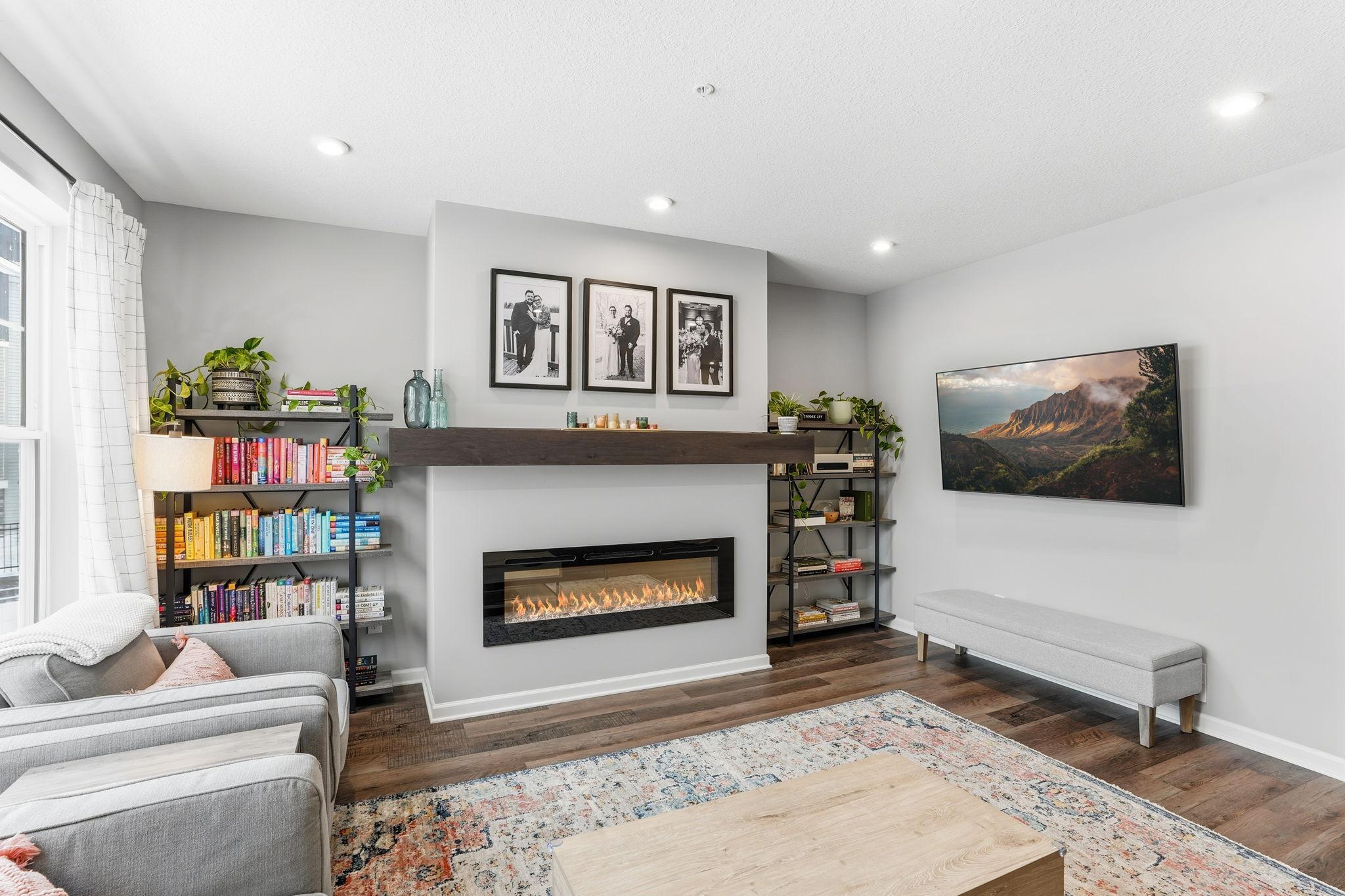 2210 Gateway Curve St. Paul, MN 55109 - Photo 5 of 36