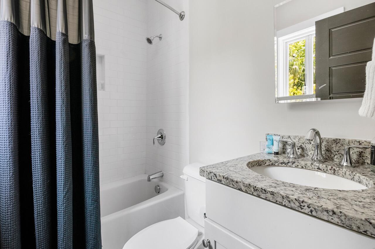 83 Line Street Charleston, SC 29403 - Photo 42 of 54 042-83LineSt-Charleston-SC-29403-YourPad