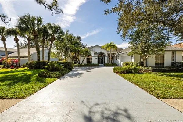 $649,000 | 2368 Southwest Danforth Circle, Palm City, FL 34990