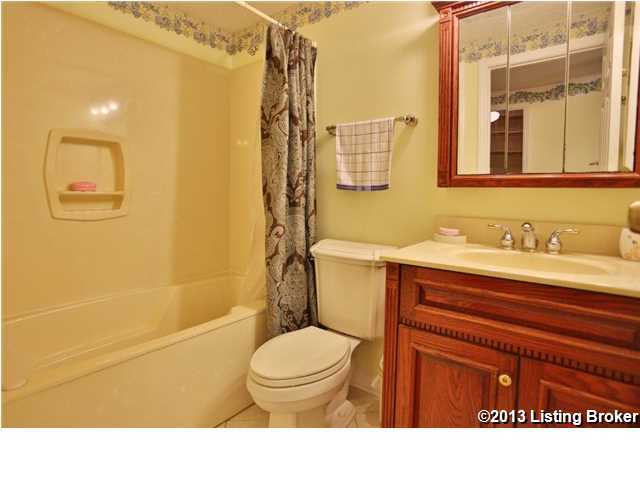319 Alcott Road Louisville, KY 40207 - Photo 18 of 33 Additional Photo